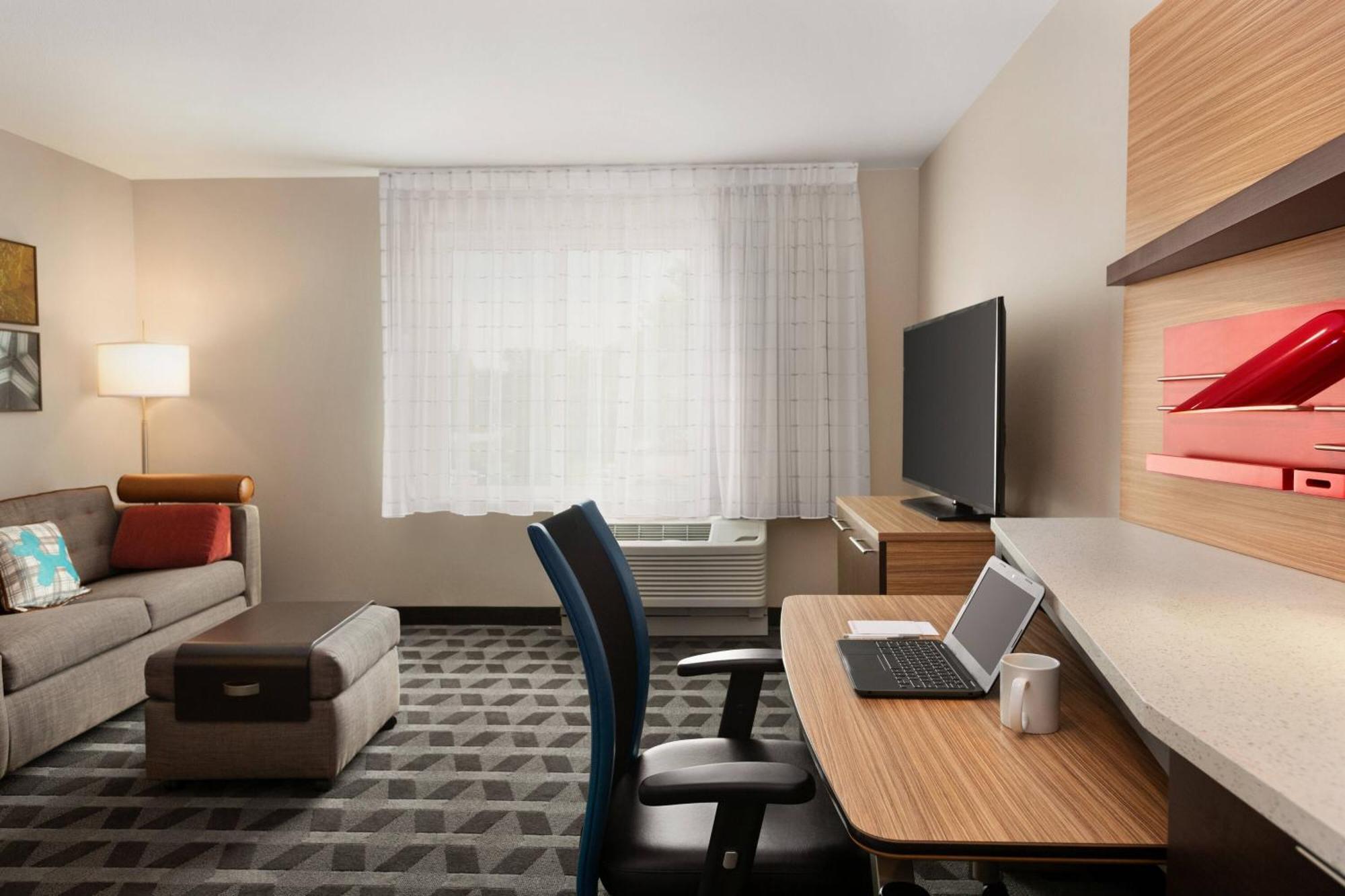 Towneplace Suites Cedar Rapids Marion Экстерьер фото