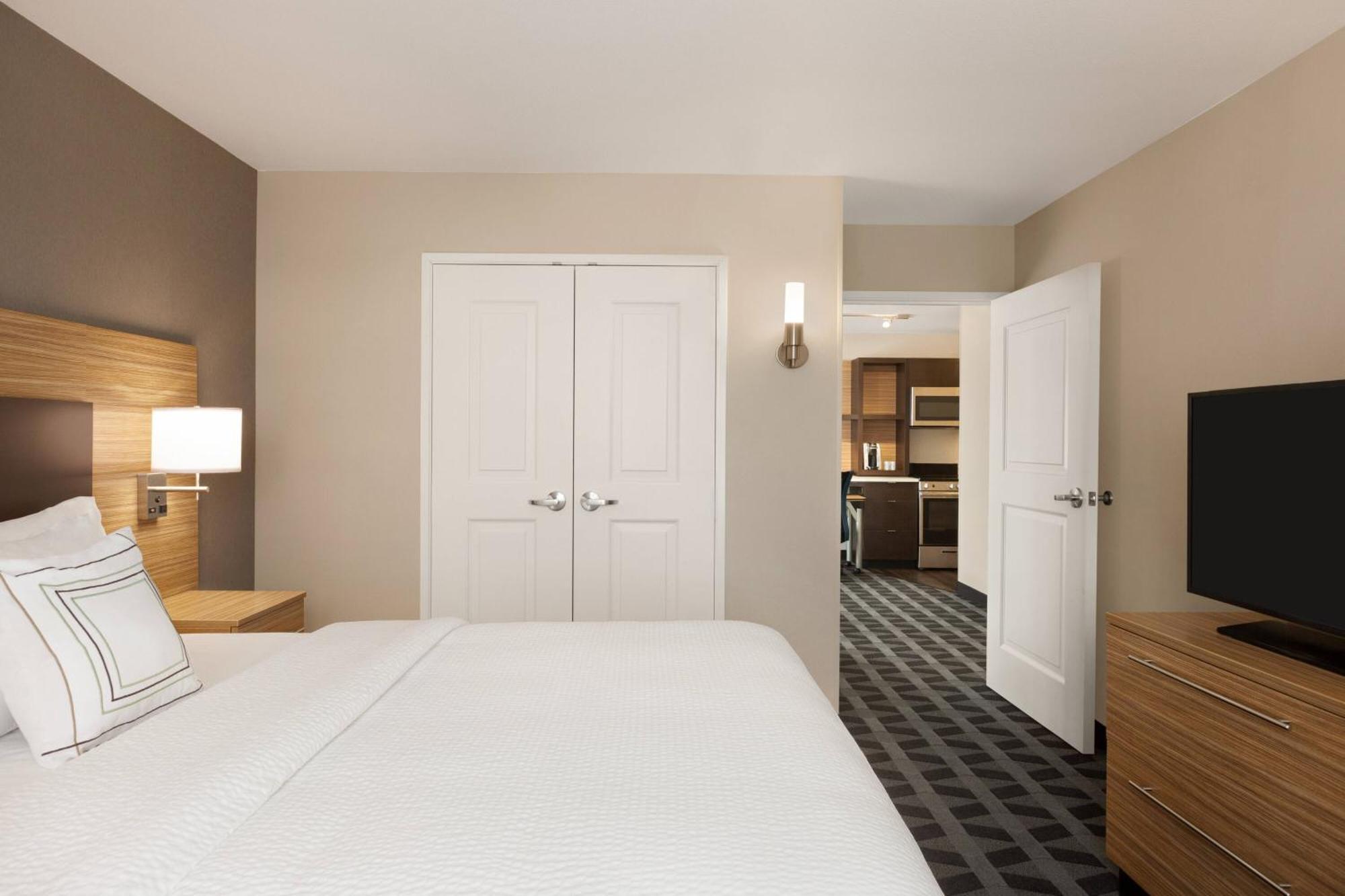 Towneplace Suites Cedar Rapids Marion Экстерьер фото
