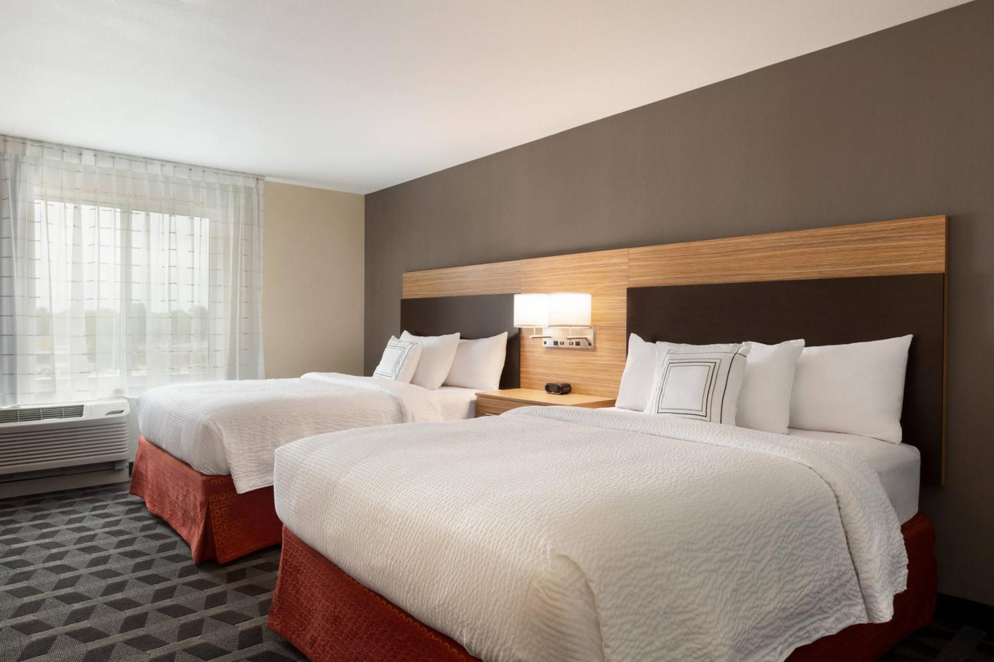 Towneplace Suites Cedar Rapids Marion Экстерьер фото