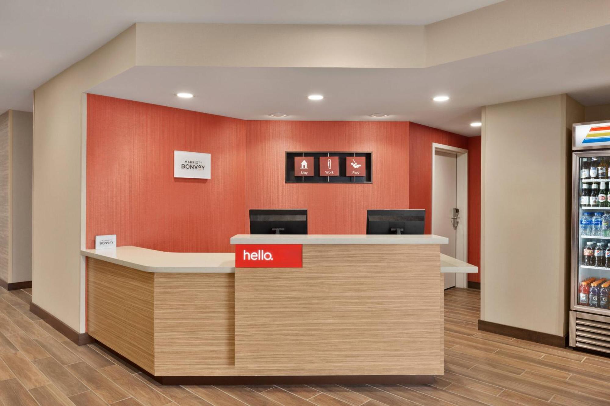 Towneplace Suites Cedar Rapids Marion Экстерьер фото